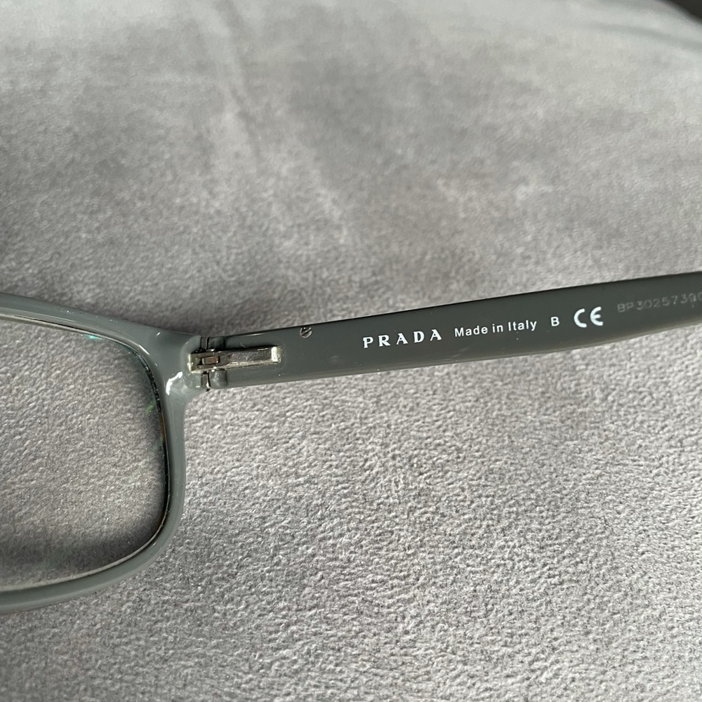 Prada Frames - image 5